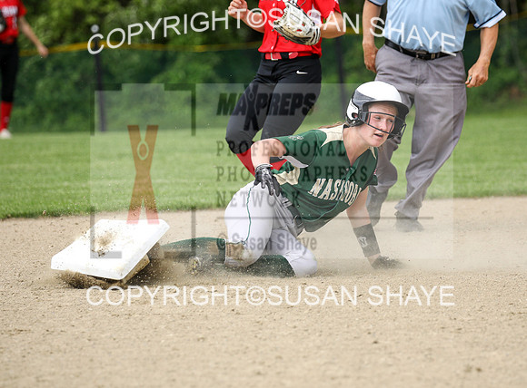 #3 Julia Straub